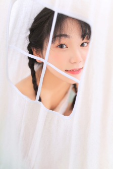 女主穿越到随处可以做的世界